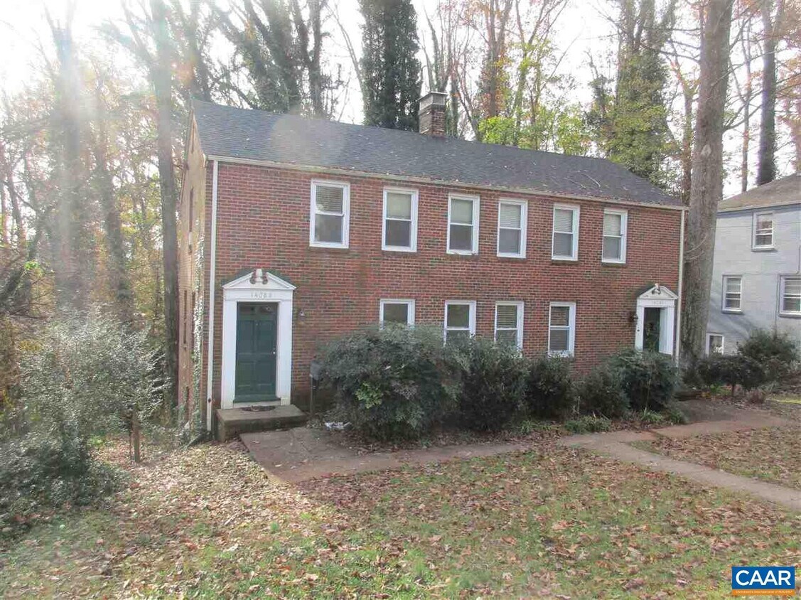 Primary Photo - 1408 Gentry Ln