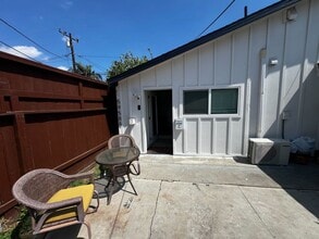 Building Photo - 5958-5960 Olive Ave