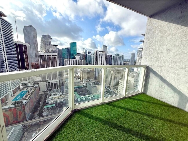 Foto del edificio - 253 NE 2nd St