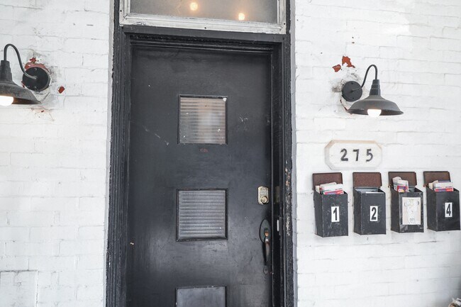 Building Photo - 275 Bronson Ave