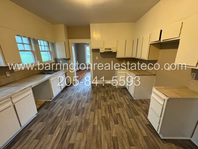 Foto del edificio - 1345 46th St Ensley