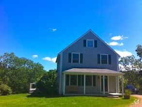 Building Photo - 196 Vineyard Meadow Farms Rd