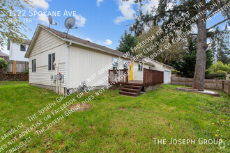 Building Photo - 1122 Spokane Ave
