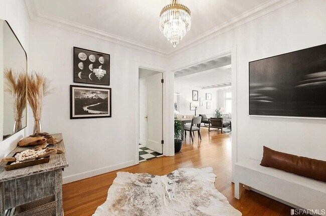 Foto del edificio - Nob Hill: Bright and Spacious, Unfurnished...