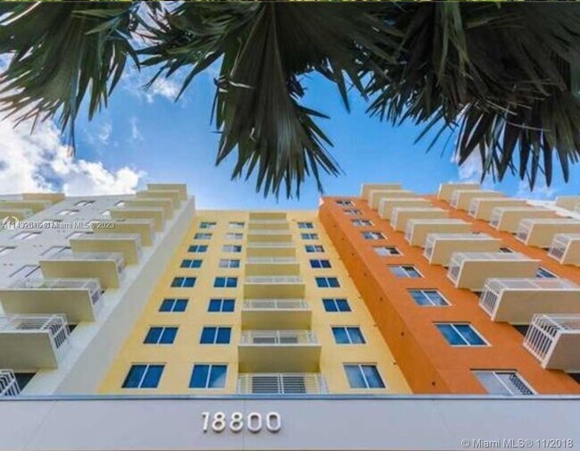 Foto del edificio - 18800 NE 29th Ave