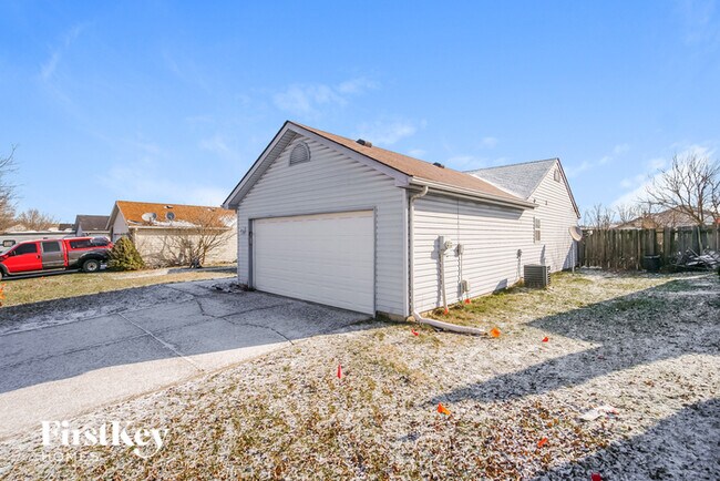 Building Photo - 3909 Libra Ln