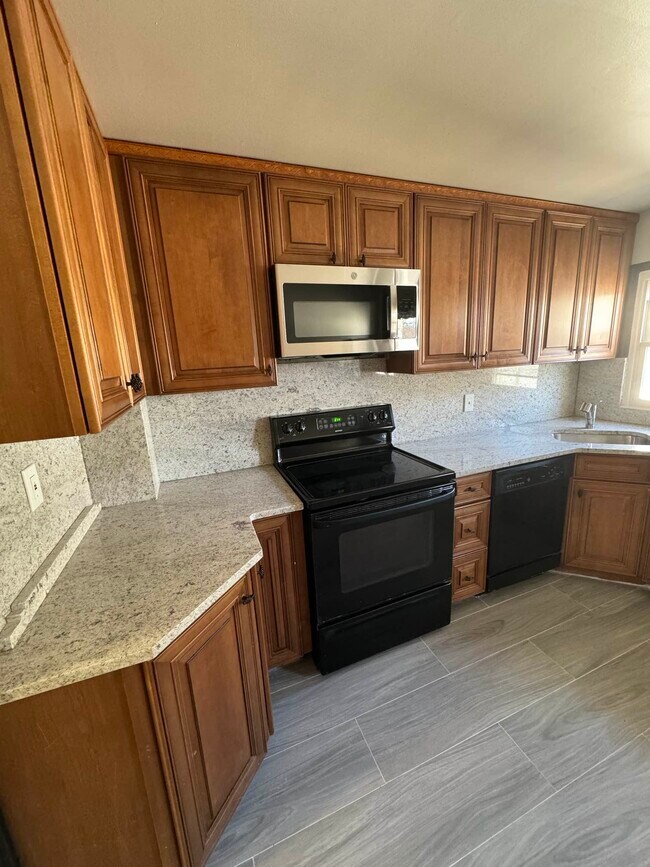Foto del edificio - 2721 Berkshire St
