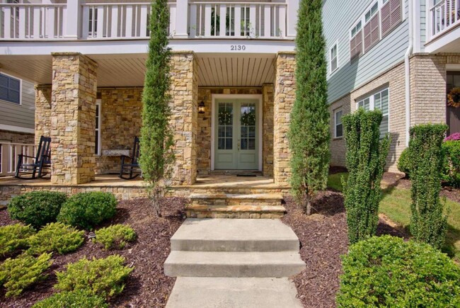 Building Photo - 2130 Kensley Dr
