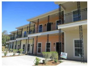 Foto del edificio - 28 Oak Alley Ln