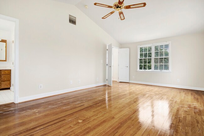 Building Photo - 4411 Ambler Dr