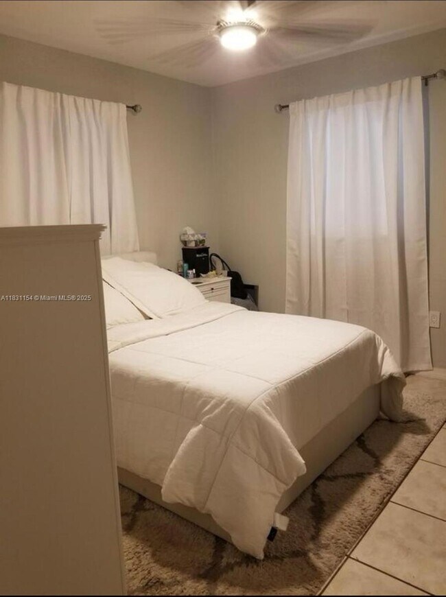 Foto del edificio - 18000 SW 175th St