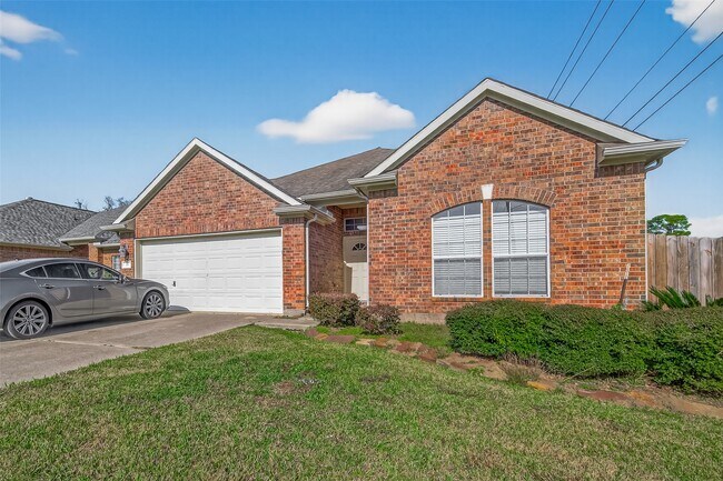 Foto del edificio - 71 N Forrest Ave