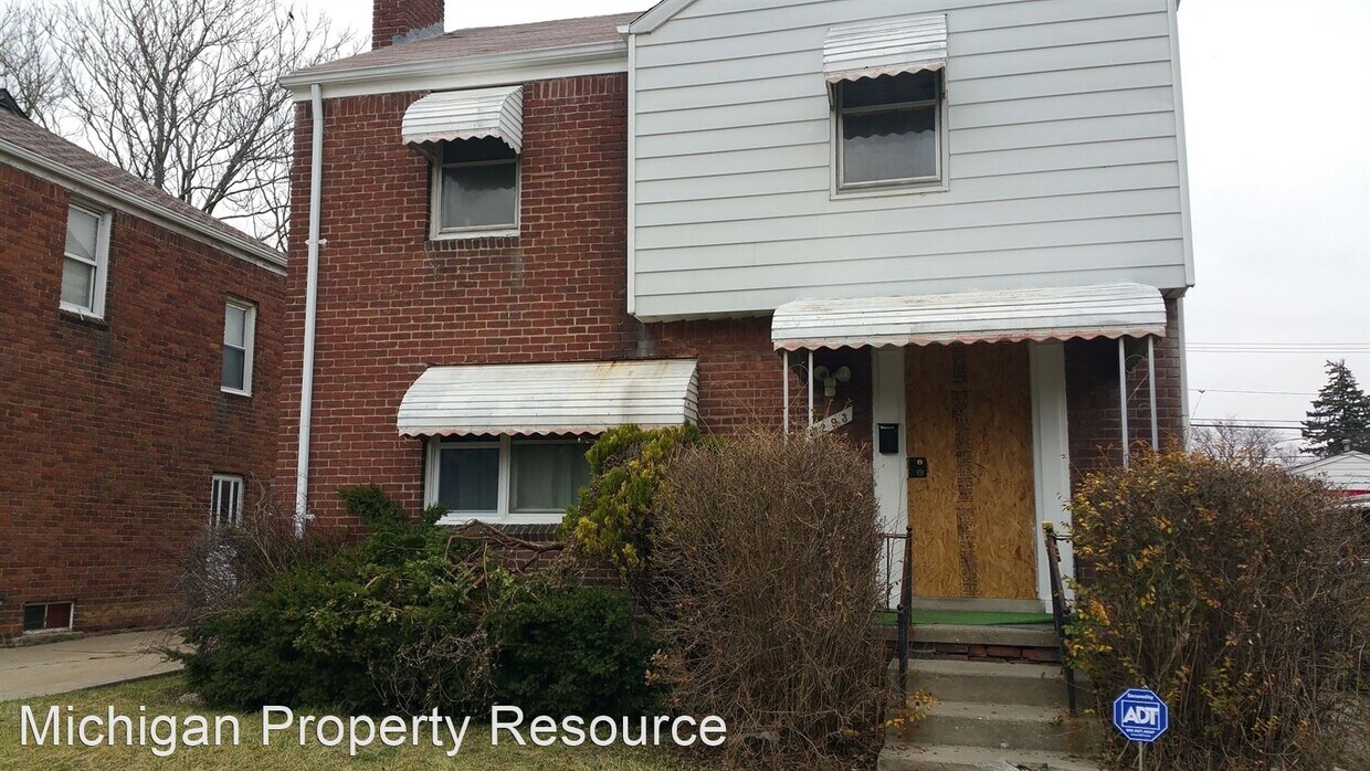 3 br, 1.5 bath House 3293 Ewald Circle House Rental in Detroit, MI