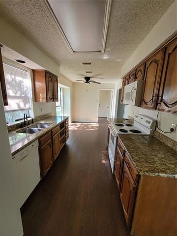 Building Photo - 827 Courtland Pl