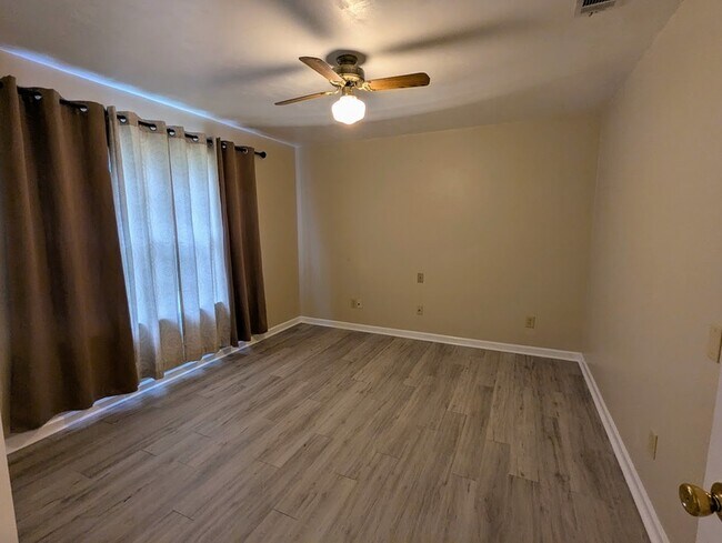 Building Photo - 3929 Calle De Santos Rd