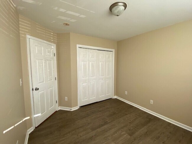 Foto del edificio - Charming 3 bedroom 2 bath home in Windsor park