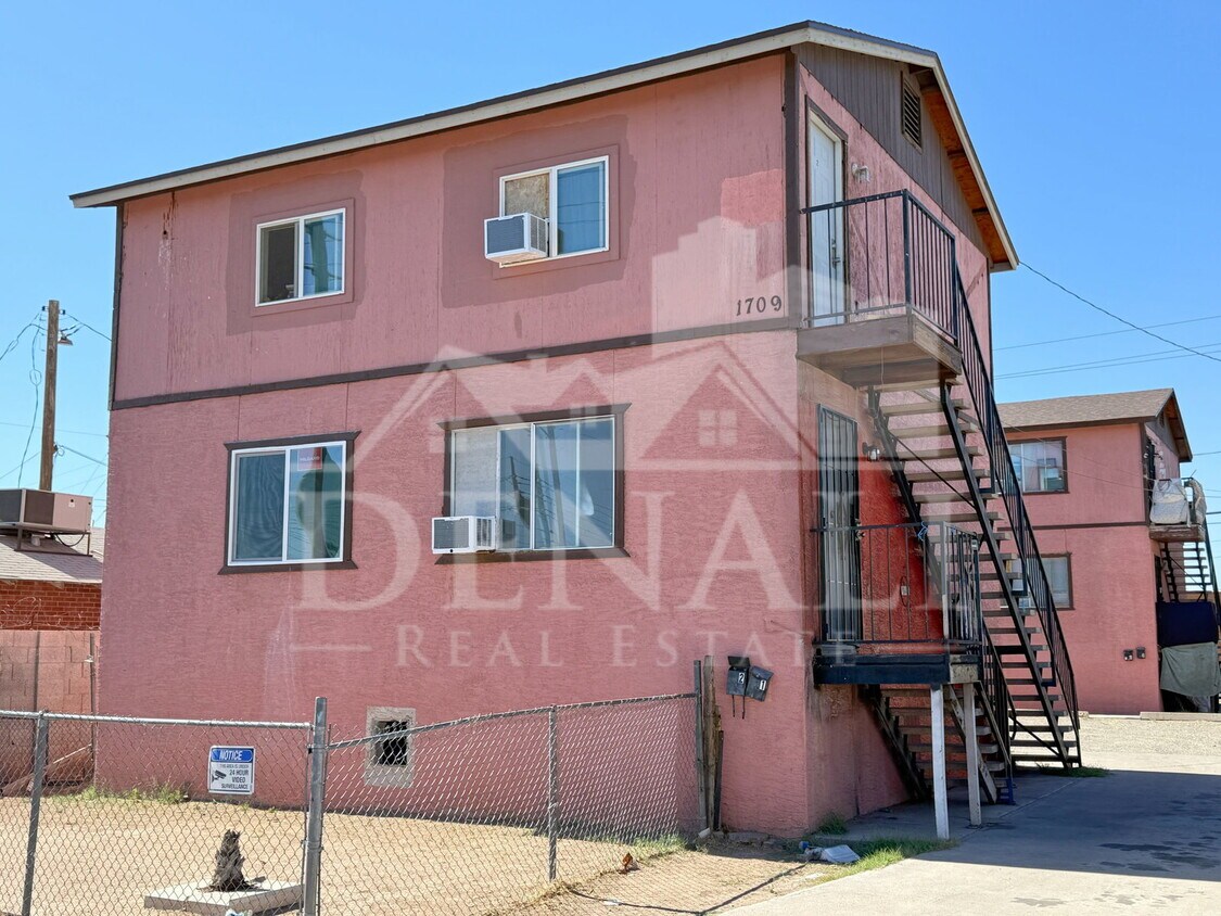 Photo - 1709 West Sherman Street