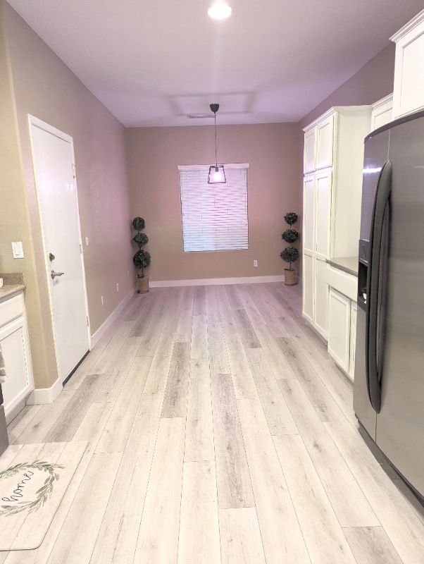 Building Photo - 41092 N Salix Dr