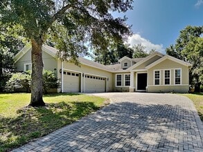 Building Photo - 2340 Parkside Meadow Dr