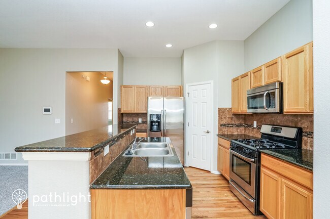 Building Photo - 6878 Red Cardinal Loop