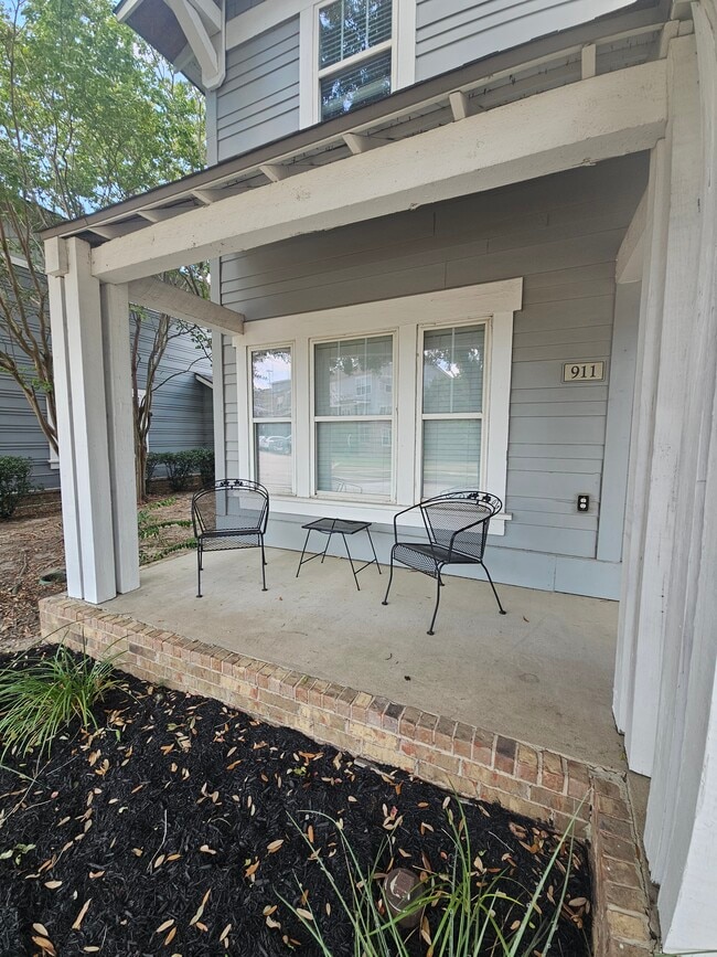 Patio Chairs - 1725 Harvey Mitchell Pkwy S