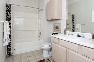 2BR,2BA-C - Village at Westlake