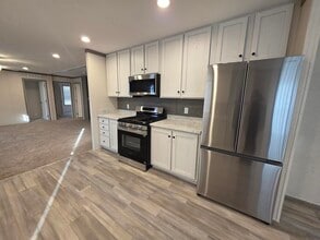 Building Photo - 175 N Michigan Ave