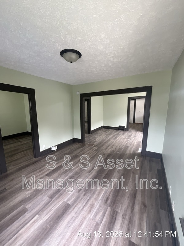 Photo - 1006 Mahlon Street House