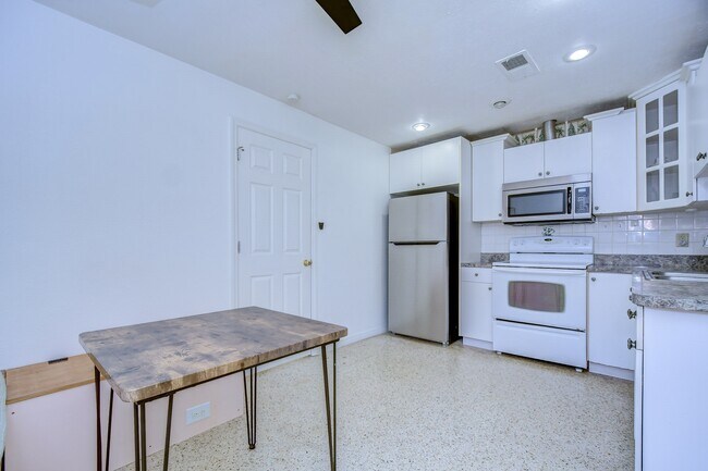 Foto del edificio - 4944 5th Ave N