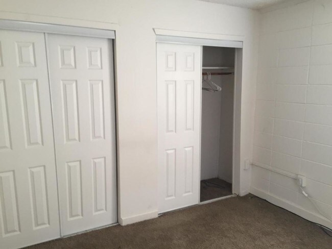 Foto del edificio - 1413 Jim Taylor