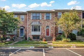 Building Photo - 3964 Rosebay Ct
