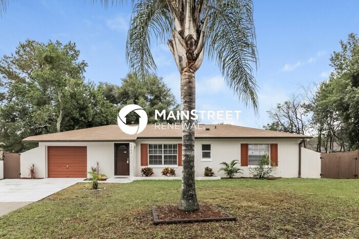 Foto principal - 3 Bedroom Pet-Friendly Home in Orlando, FL...