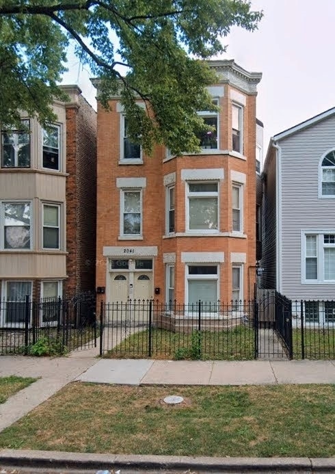 Building Photo - 2041 N Keeler Ave