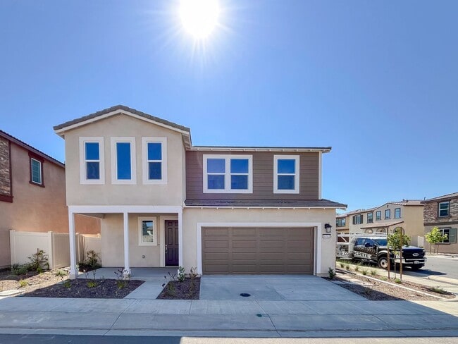 Building Photo - COMING SOON! 3 BED 3 BATH NEW CONSTRUCTION...