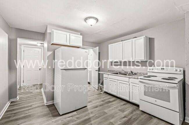 Foto del edificio - 972 Edgemont Ave