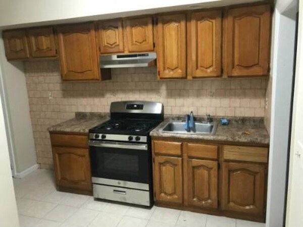 Foto del edificio - 175 Wilson Ave