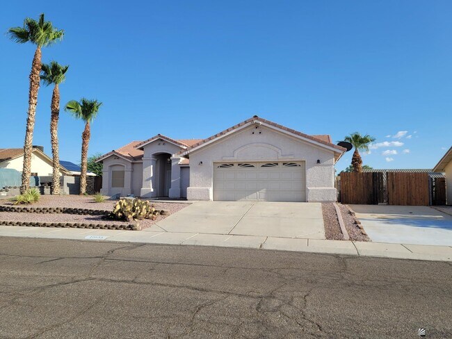 Building Photo - 10633 E 36th St