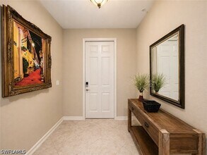 Building Photo - 9073 Rialto St