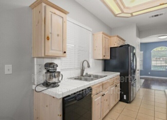 Building Photo - 2095 East Saint Andrew Drive