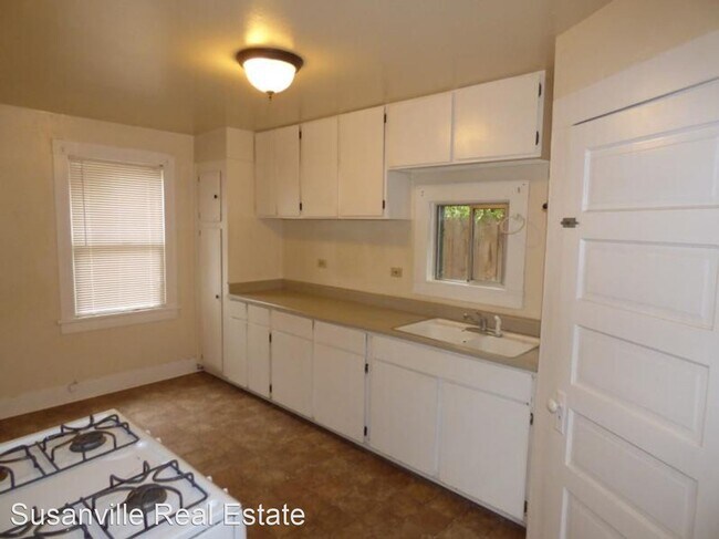 Foto del edificio - 2 br, 1 bath House - 315 N. Weatherlow St.