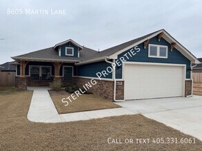 Building Photo - 8605 Martin Ln