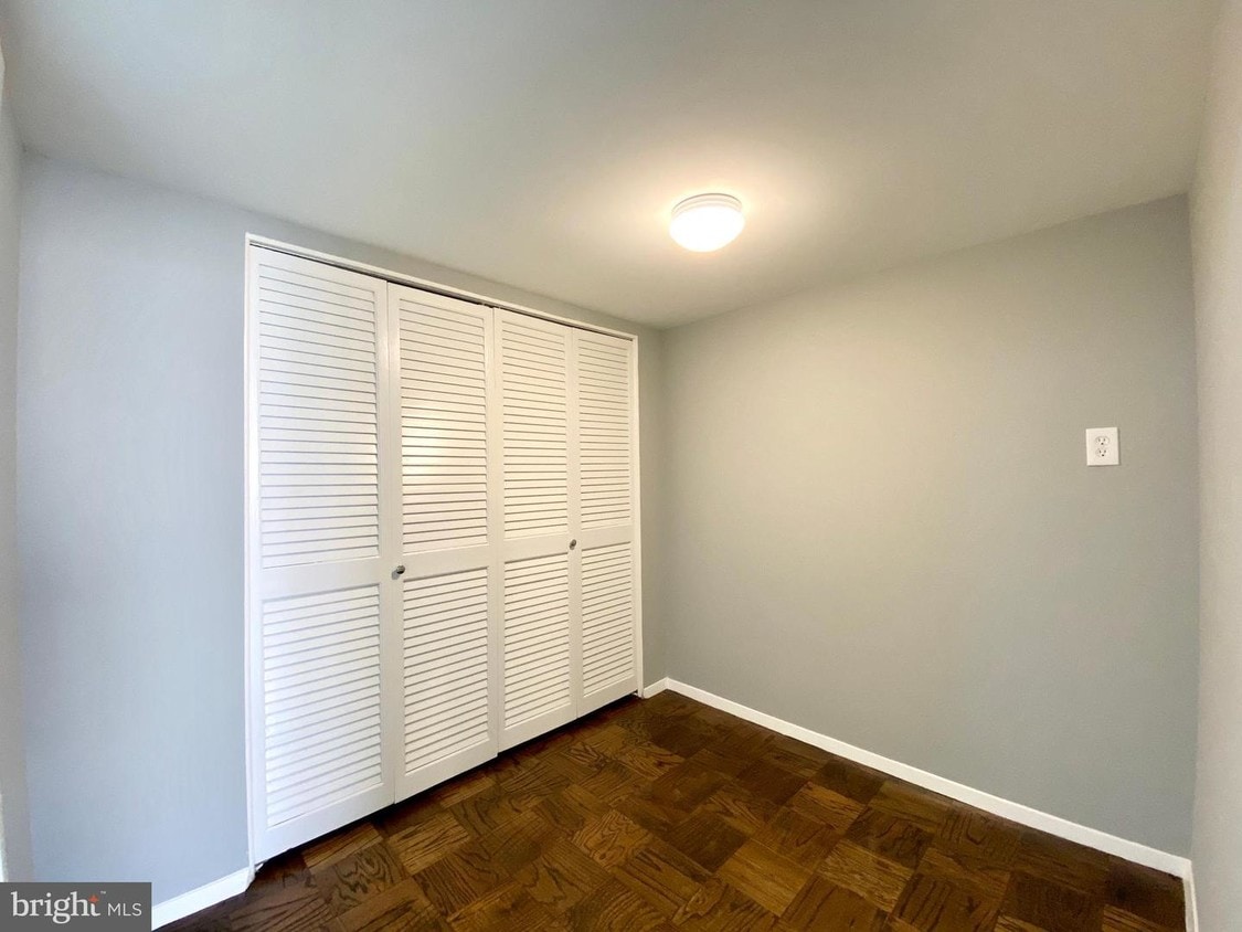 Primary Photo - 3800 Fairfax Dr