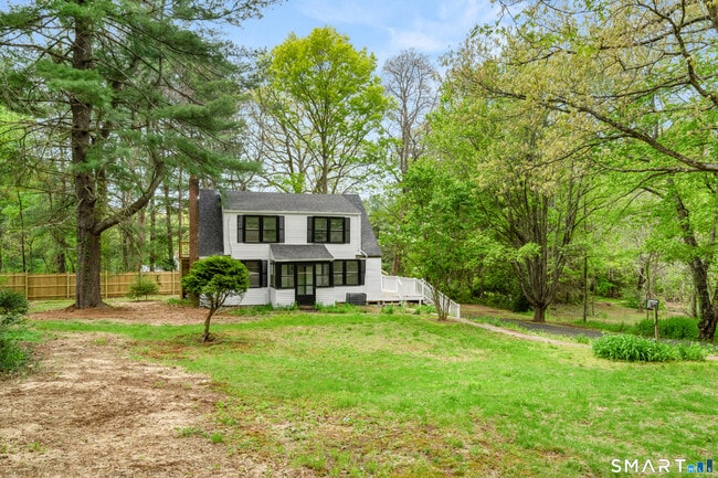 Building Photo - 1335 Wolf Hill Rd