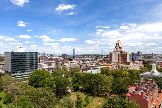 Foto del edificio - Walnut Street Apartments
