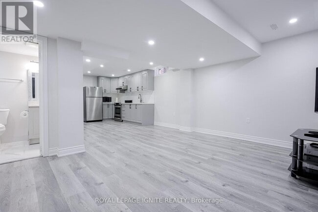 Building Photo - 1257 Roper Dr