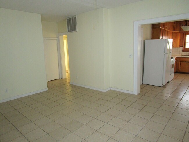 Foto del edificio - Updated 3 bedroom 1 bath home