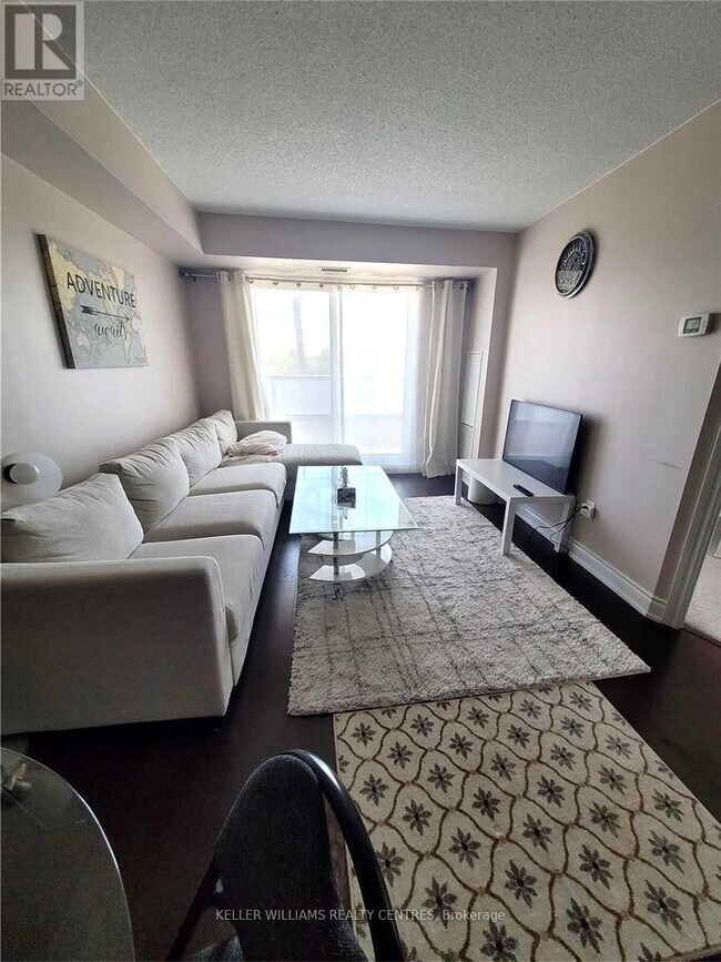 Photo du bâtiment - 410 Sheppard Ave W