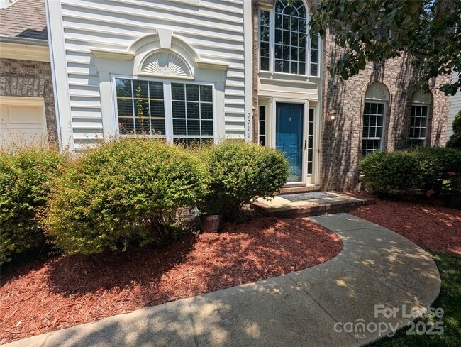 Building Photo - 7711 Epping Forest Dr