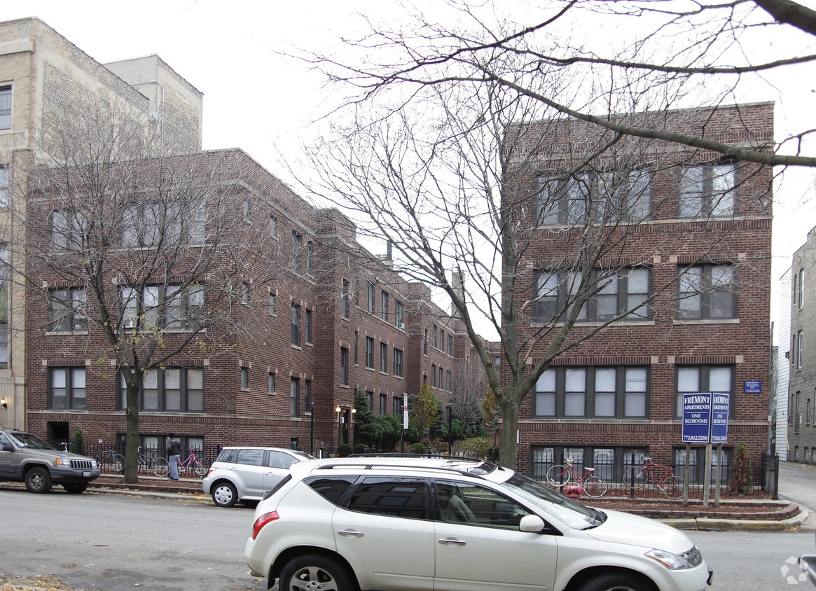 Building Photo - 3823-3829 N Fremont St