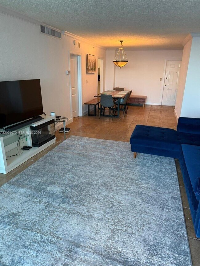 Foto del edificio - 2501 S Ocean Dr